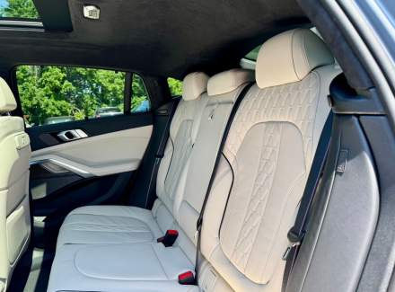 BMW - X6