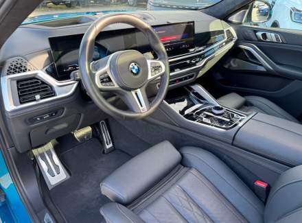 BMW - X6