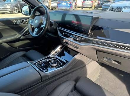 BMW - X6