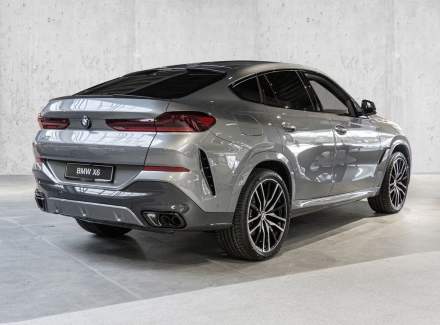 BMW - X6