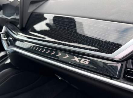 BMW - X6