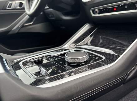 BMW - X6
