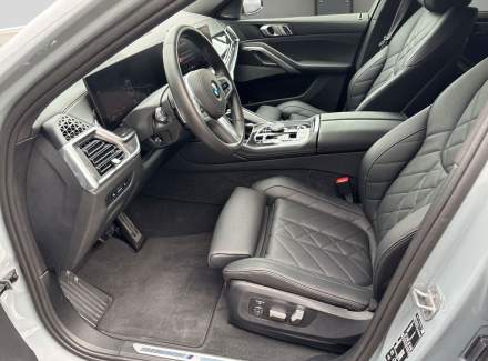 BMW - X6