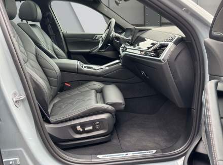 BMW - X6