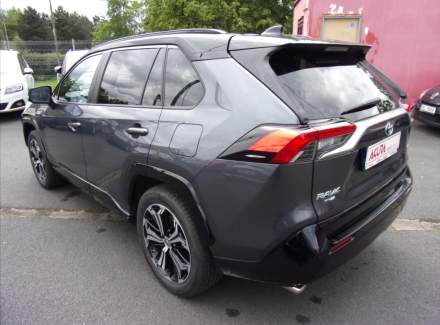 Toyota - RAV 4
