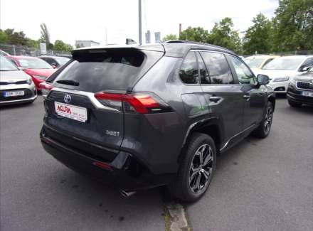 Toyota - RAV 4