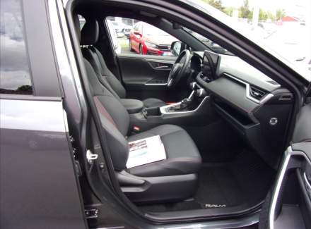 Toyota - RAV 4