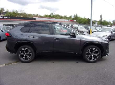 Toyota - RAV 4