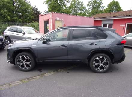 Toyota - RAV 4
