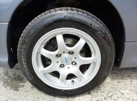 Peugeot - 206