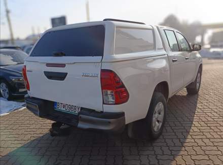 Toyota - Hilux
