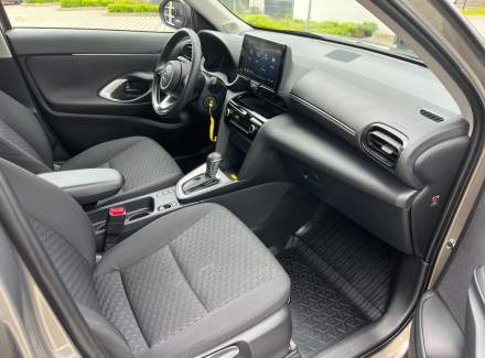 Toyota - Yaris Cross