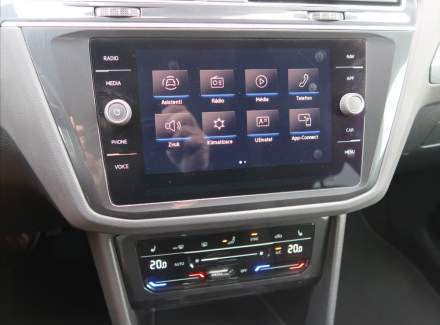 Volkswagen - Tiguan