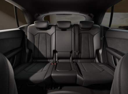 Audi - Q8