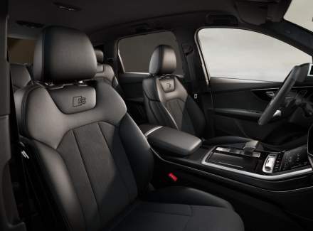 Audi - Q7