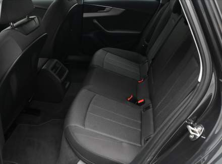 Audi - A4