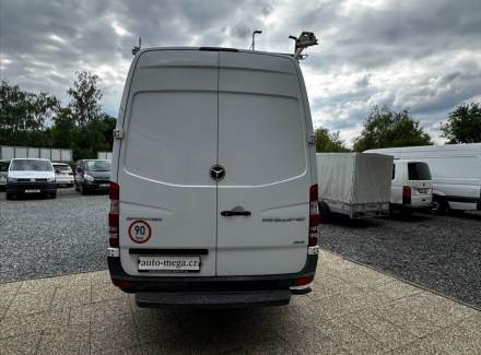 Mercedes-Benz - Sprinter