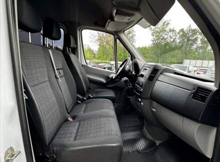 Mercedes-Benz - Sprinter