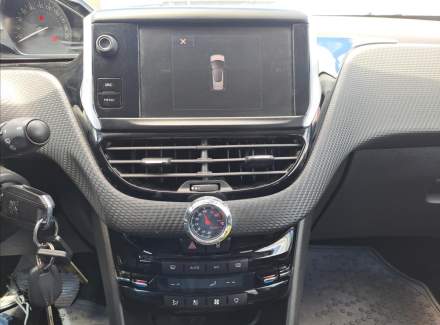 Peugeot - 2008