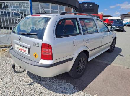 Škoda - Octavia