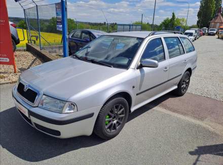 Škoda - Octavia