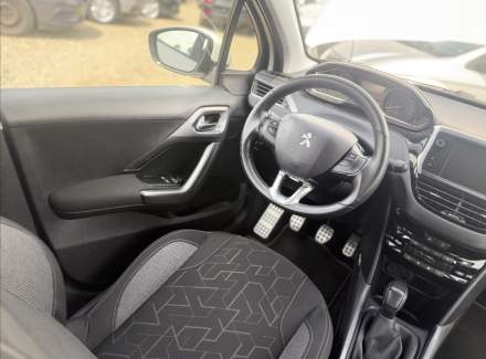 Peugeot - 2008