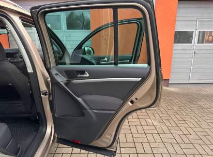 Volkswagen - Tiguan