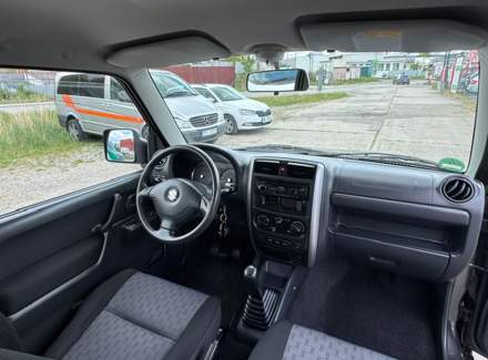 Suzuki - Jimny
