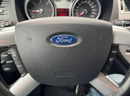 Ford - Kuga