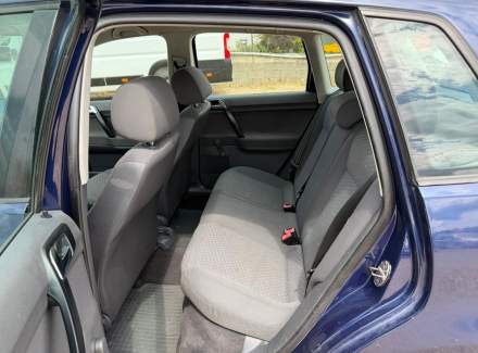 Volkswagen - Polo
