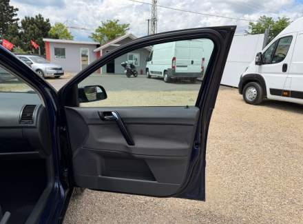 Volkswagen - Polo