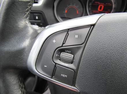 Citroën - C4