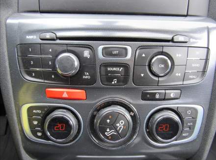 Citroën - C4