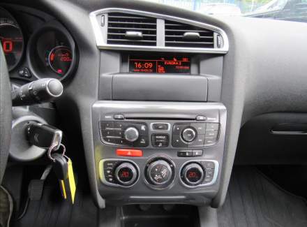 Citroën - C4