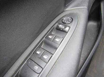 Citroën - C4
