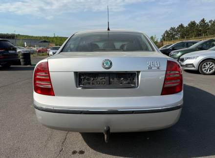 Škoda - Superb