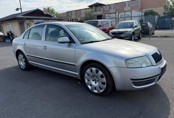 Škoda - Superb