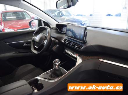 Peugeot - 3008