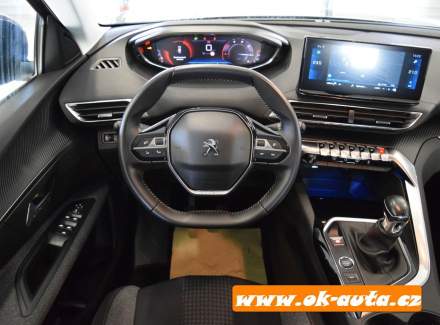 Peugeot - 3008
