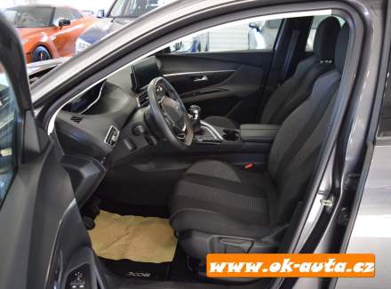 Peugeot - 3008