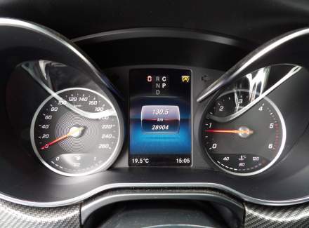 Mercedes-Benz - V-class