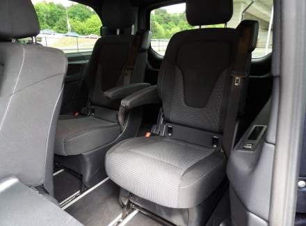 Mercedes-Benz - V-class