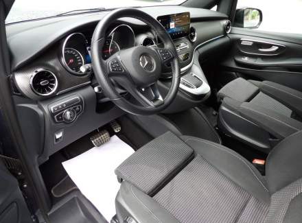 Mercedes-Benz - V-class