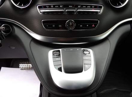 Mercedes-Benz - V-class