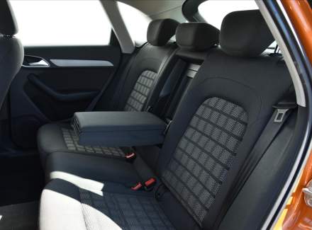 Audi - Q3