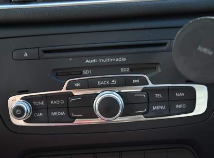 Audi - Q3