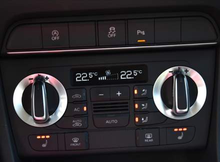 Audi - Q3