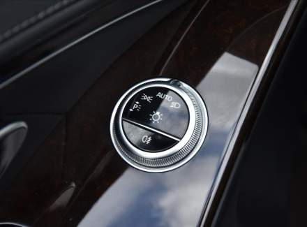 Mercedes-Benz - S-class