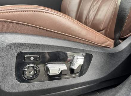 BMW - X6