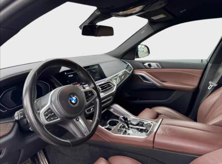BMW - X6